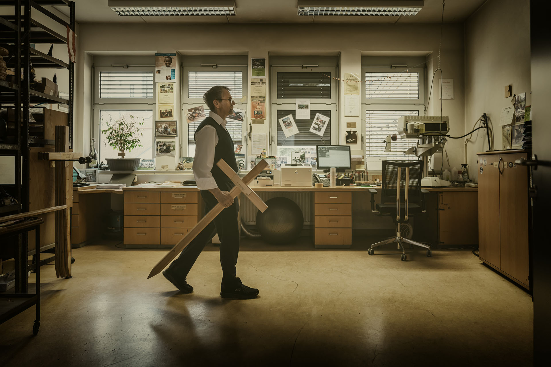 „Zwischen Abschied und Unsichtbarkeit” Eine Fotoausstellung von Niki Schreinlechner – Bestattung Graz